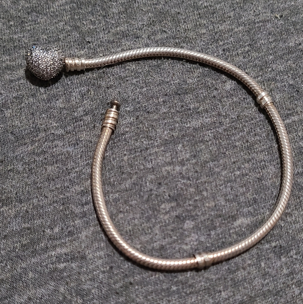 Pandora Heart clasp snake chain bracelet